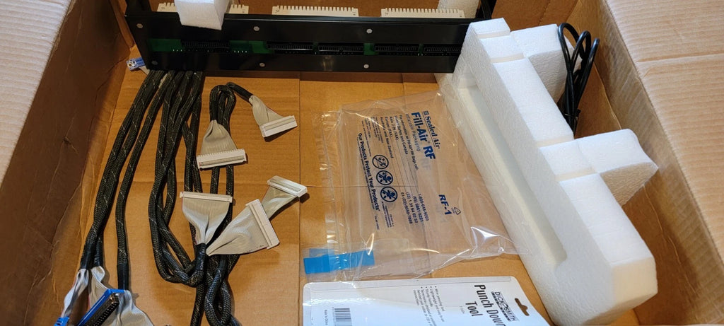 Statmon Videoquip EIF/UIF-32 Universal Interface System - USED